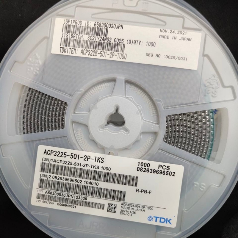 ACP3225-501-2P-T000   Original a estrenar de IC del microprocesador del circuito integrado de SMD   inusitado