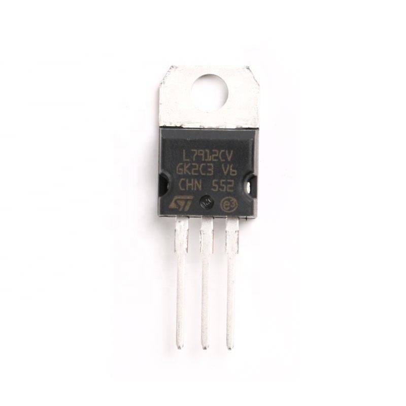 Gestión IC TO-220 IC Chip Integrated Circuit Electronic Component L7912CV del poder de la original de Chuangyunxinyuan nueva en existencia