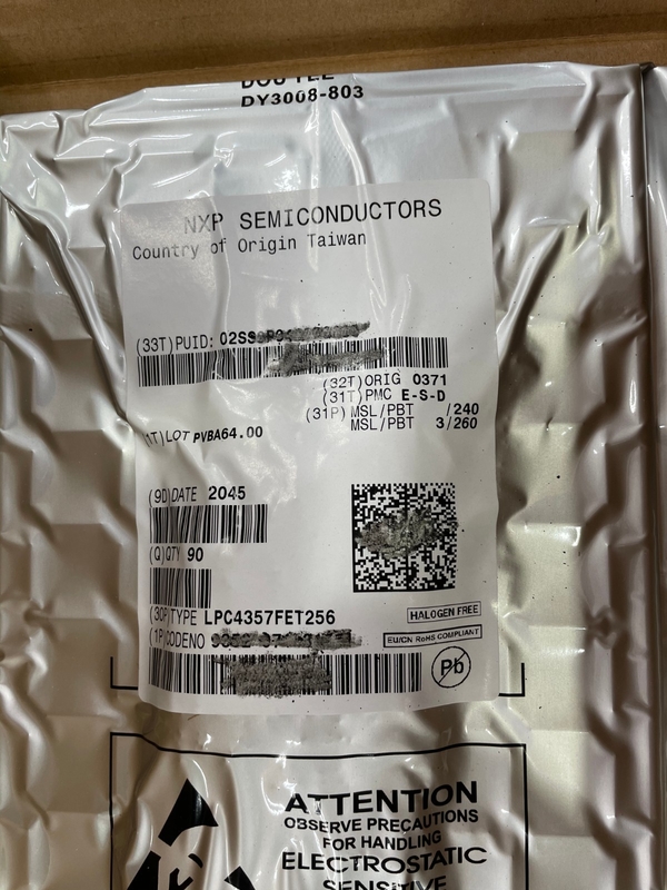LPC4357FET256    BGA256   Original a estrenar del microcontrolador de IC del microprocesador del circuito integrado inusitada